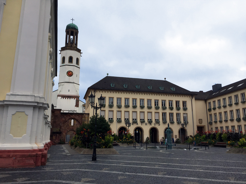 Blick auf das Rathaus in Frankenthal
